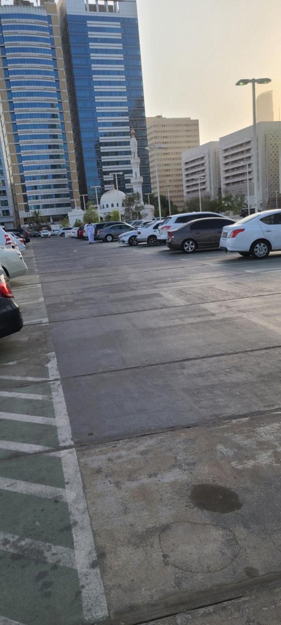 Home Away Apartment Abu Dhabi Luaran gambar