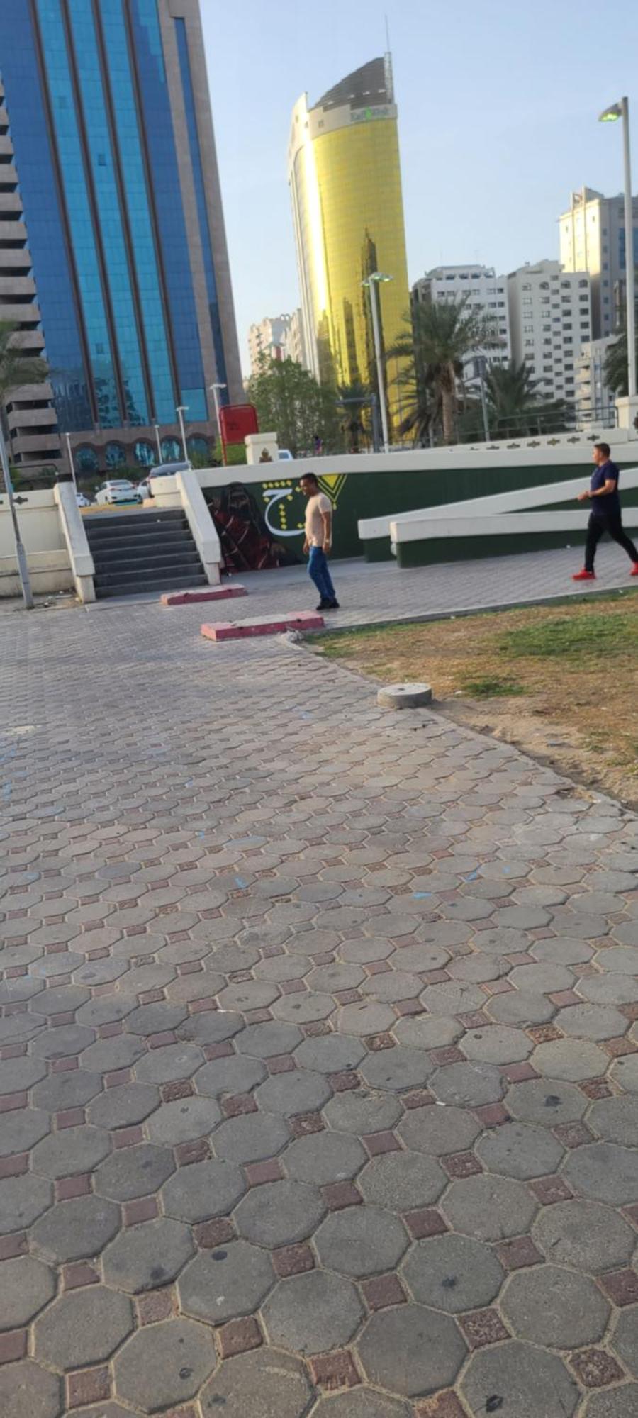 Home Away Apartment Abu Dhabi Luaran gambar