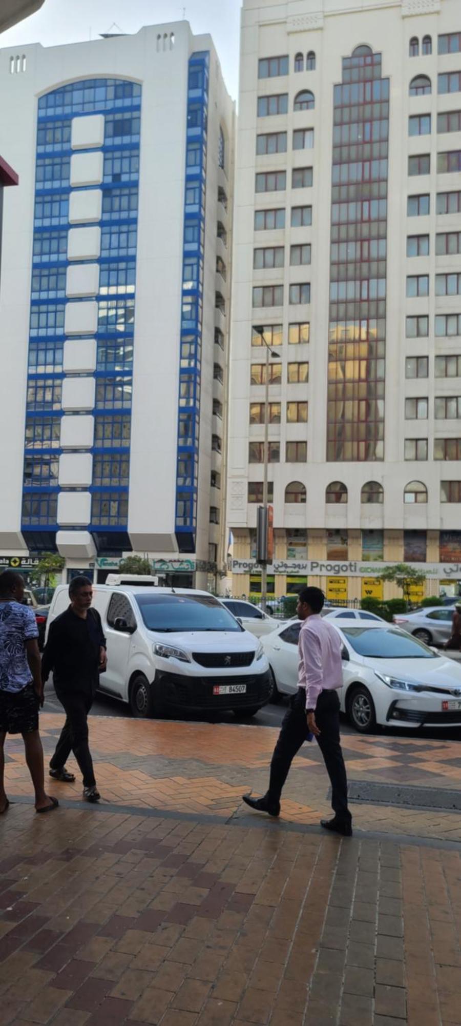 Home Away Apartment Abu Dhabi Luaran gambar