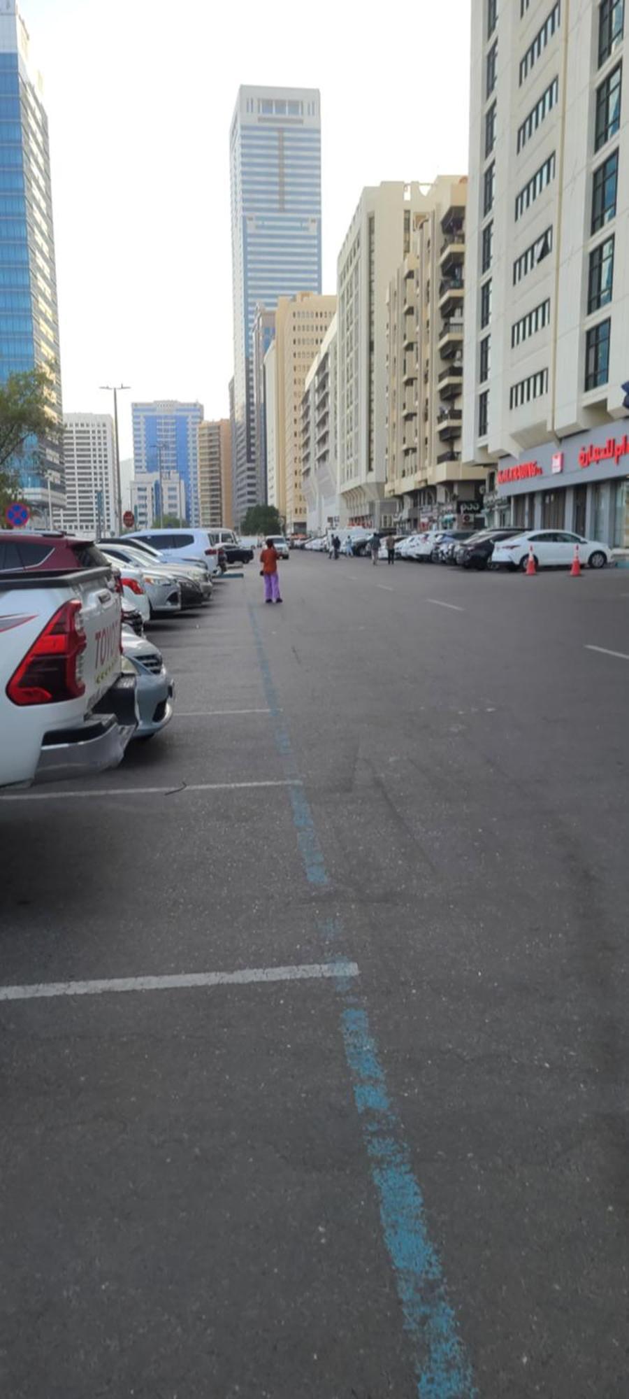 Home Away Apartment Abu Dhabi Luaran gambar